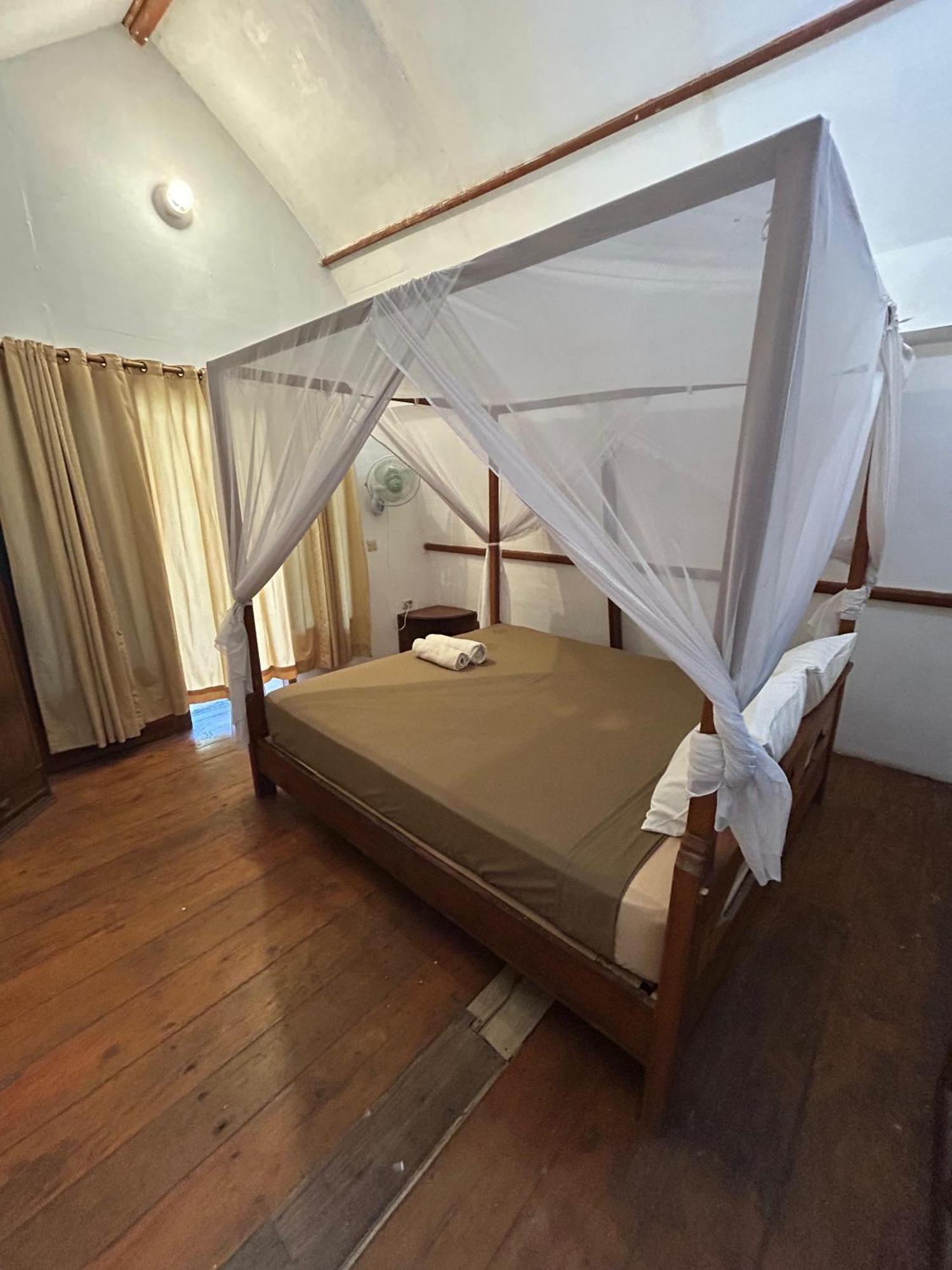 We'Be Cottages Gili Meno Bagian luar foto